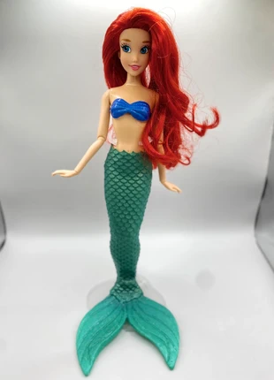 OOAK Hand-crafted Custom shimmering silicone Ariel’s tail & Seashell Top, marke: Custommade, zustand: Neu, größe: M, 65,00 €, 68,95 € inklusive Vinted-Käuferschutz