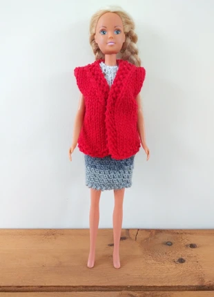 🦚 Tenue jupe, top, veste pour poupée type Barbie 🦚, marke: Fait Main, zustand: Neu, größe: Einheitsgröße, 2,76 €, 3,60 € inklusive Vinted-Käuferschutz