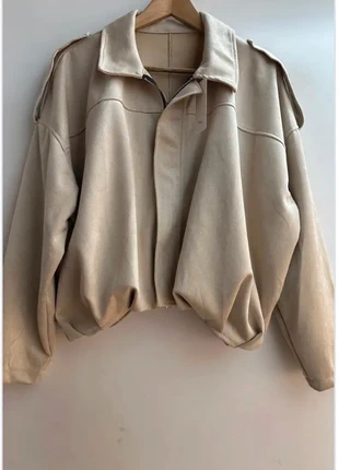 Veste suédine oversize, brand: New Collection, condizioni: Nuovo con cartellino, taglia: Taglia unica, €39.00, €41.65 include la Protezione acquisti