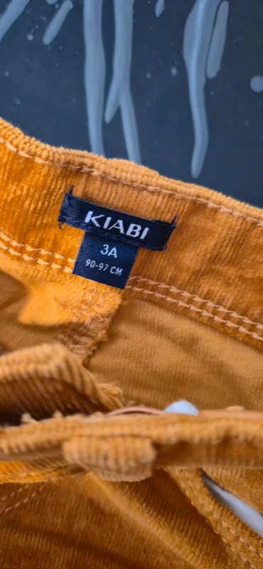 Pantalon daim moutarde Kiabi 3 ans - photo numéro 5