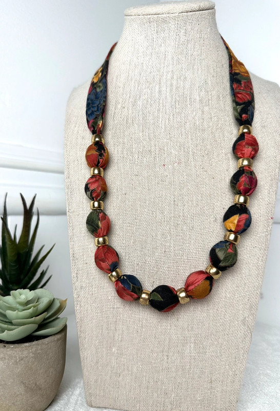 Vintage 1980s Fabric-Covered Beaded Necklace 1