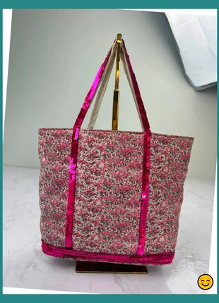 Sac à main à épaule cabas Vanessa Bruno X La redoute à fleur et à sequin rose fushia, brand: Vanessa Bruno, condition: Very good, €41.00, €43.75 includes Buyer Protection Pro