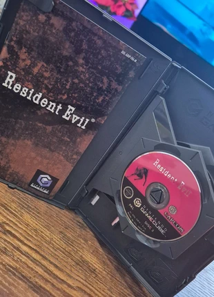 Jeu Resident evil GameCube, état: Très bon état, 15,00 €, 16,45 € Protection acheteurs incluse
