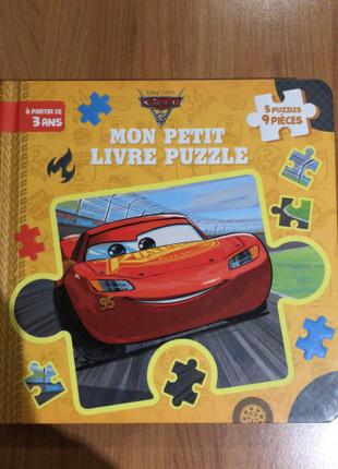 Mon petit livre puzzle Cars