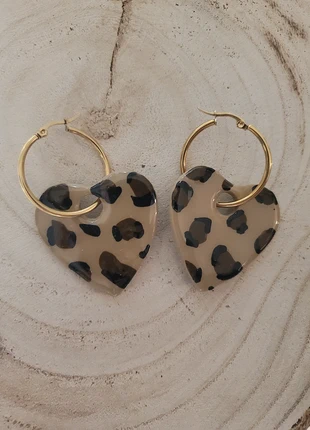 Grandes créoles dorées acier inoxydable grand cœur léopard marron noir beige fimo résine, merk: créoles - léopard, staat: Heel goed, € 12,00, € 13,30 inclusief Kopersbescherming Pro