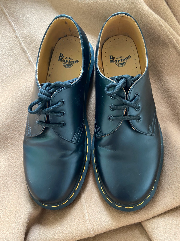 Dr Martens noires basses Vinted