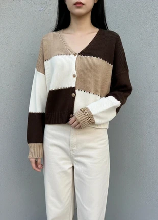 Gilet/Cardigan en maille col V, motif color block marron, marke: friperie, zustand: Sehr gut, größe: M / 38 / 10, 44,90 €, 47,85 € inklusive Vinted-Käuferschutz