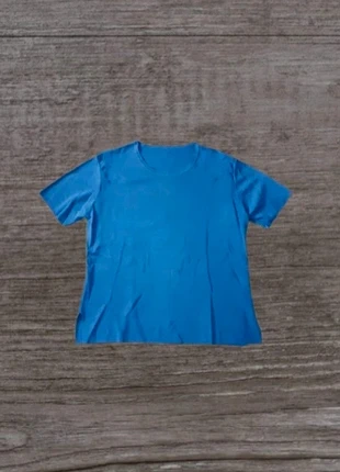 T-shirt maglia blu pervinca taglia M, marke: Cotone, zustand: Sehr gut, größe: M / 38 / 10, 1,00 €, 1,75 € inklusive Vinted-Käuferschutz