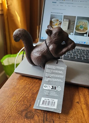 Esquilo em ferro, brand: sem marca, condition: New with tags, €15.00, €16.45 includes Buyer Protection