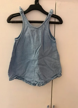 Combi, staat: Heel goed, maat: 12-18 maanden / 80 cm, € 4,00, € 4,90 inclusief Kopersbescherming