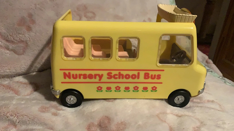 Sylvanian Families Rainbow Fun Nursery Bus – Toys N Tuck