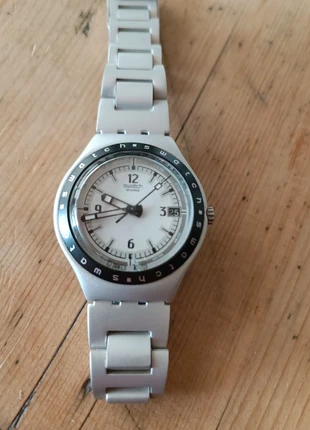 Swatch Irony Aluminium, Sarcasm,, marque: Swatch, état: Bon état, taille: 30–38 mm, 20,00 €, 21,70 € Protection acheteurs incluse