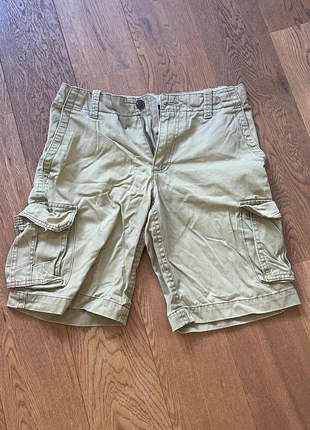 Short cargo Aéropostale beige/ kaki clair, merk: Aéropostale, staat: Heel goed, maat: W30 | FR 40, € 10,00, € 11,20 inclusief Kopersbescherming