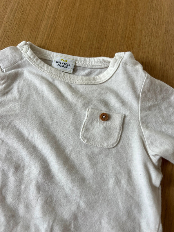 Tee shirt blanc bébé 2