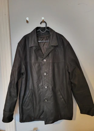 Veste en cuir noire, marque: Vintage, état: Bon état, taille: XL, 12,00 €, 13,30 € Protection acheteurs incluse