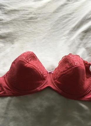 Voedings bh , merk: Lupoline, staat: Goed, maat: 85B, € 3,00, € 3,85 inclusief Kopersbescherming