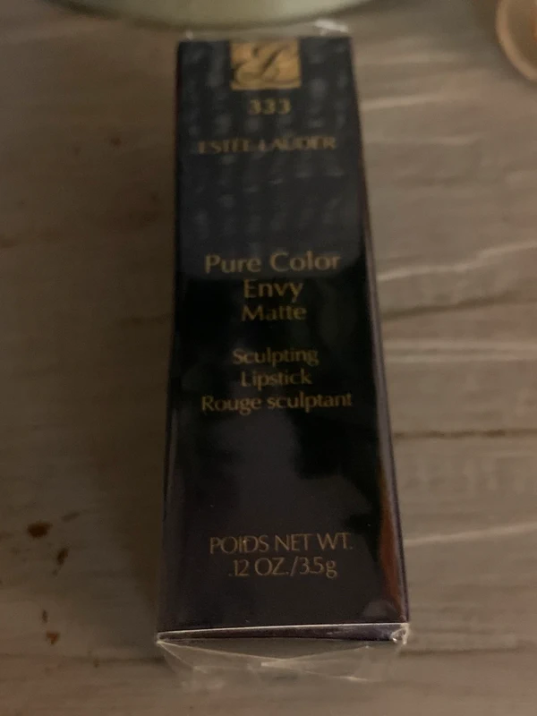 Rouge à lèvres Estée Lauder mat - photo numéro 4