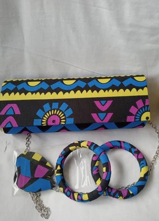 Ensemble Pochette+boucles d’oreilles+ 2 bracelets, marque: afrochic, état: Neuf sans étiquette, 25,00 €, 26,95 € Protection acheteurs incluse