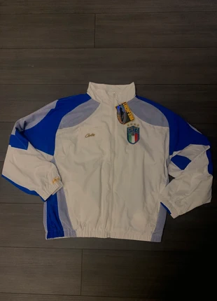 Corteiz x Italy Shell Jacket White / Blue (Size M), brand: Corteiz x Central Cee, condition: New with tags, size: M, £49.99, £53.19 includes Buyer Protection