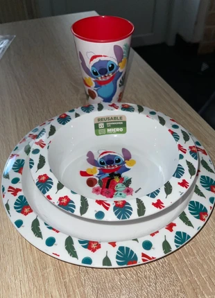 Ensemble vaisselle Stitch, brand: Stitch, condizioni: Nuovo senza cartellino, taglia: Taglia unica, €8.00, €9.10 include la Protezione acquisti Pro