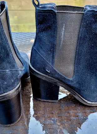 Darkblue suede Chelsea boot by Marks&Spencer, marque: Marks & Spencer, état: Neuf sans étiquette, taille: 38, 5,00 €, 5,95 € Protection acheteurs incluse