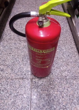 Estintore, marke: estintore, zustand: Sehr gut, 22,00 €, 23,80 € inklusive Vinted-Käuferschutz