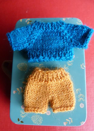 Petit pull/gilet avec une culotte de souris bien chaude. Pour Maileg petit frere ou soeur., merk: Maileg, staat: Heel goed, maat: Prematuur, tot 44 cm, € 8,50, € 9,63 inclusief Kopersbescherming