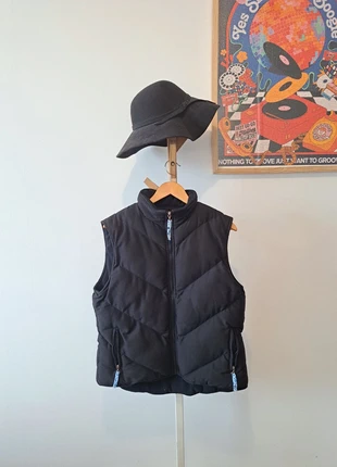 Doudoune sans manche noire chaude, merk: Sami, staat: Heel goed, maat: M / 38 / 10, € 8,00, € 9,10 inclusief Kopersbescherming