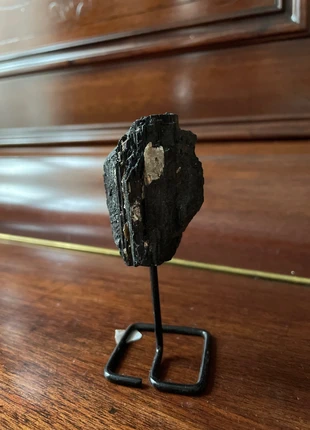 Kristall - schwarzer Turmalin, marke: Sonstiges, zustand: Sehr gut, 22,00 €, 23,30 € inklusive Vinted-Käuferschutz