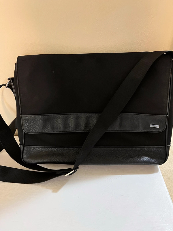 Calvin klien laptop bag sales