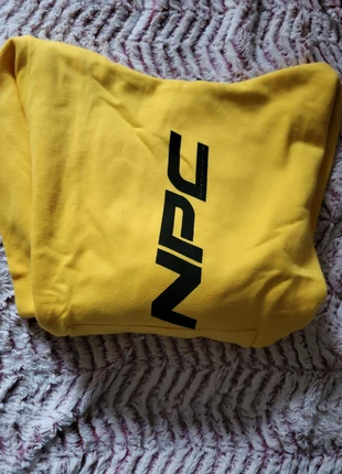 Pull NPC, brand: ERIC FAVRE, condizioni: Nuovo senza cartellino, taglia: S, €5.00, €5.95 include la Protezione acquisti