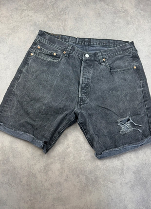 Short Levi’s 501 | Noir | Très bon état | Taille W38 FR48, état: Très bon état, taille: W38 | FR 48, 12,00 €, 13,30 € Protection acheteurs (Pro) incluse