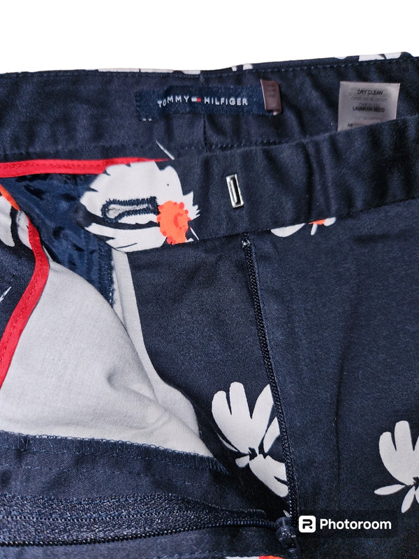 Tommy Hilfiger Modern Fit Pants 2