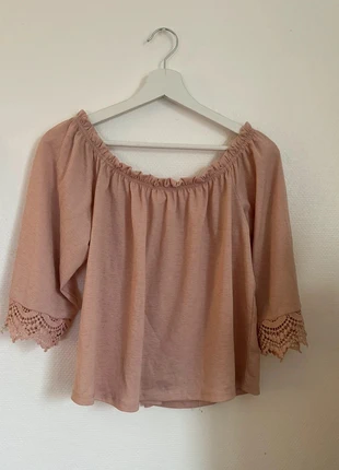 Blouse rose poudré épaules dénudées, marque: Jennyfer, état: Neuf sans étiquette, taille: S / 36 / 8, 6,00 €, 7,00 € Protection acheteurs incluse