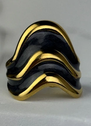 Bague Ondulée Noir Et Doré Ajustable En Acier Inoxydable, merk: CHROME, staat: Heel goed, maat: Aanpasbaar, € 12,00, € 13,30 inclusief Kopersbescherming Pro