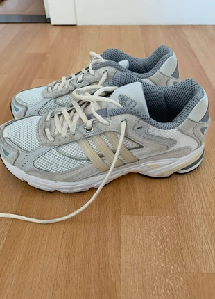 Adidas Originals Response CL Trainers - UK 6, brand: adidas, condition: Very good, size: 6, £38.00, £40.60 includes Buyer Protection