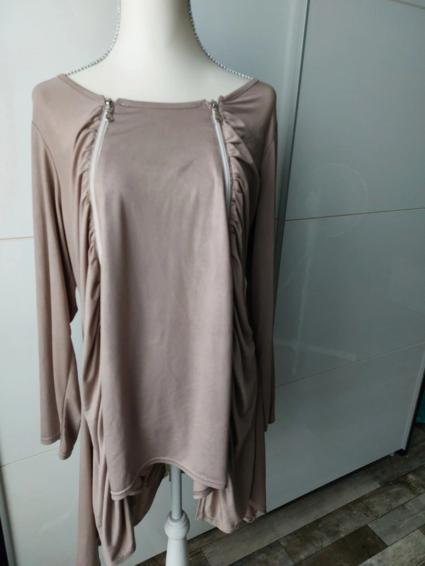 Robe beige blouse longue Vinted