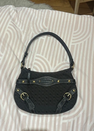 Vintage y2k monogram bruine leren coccinelle schoudertasje/handtas 2000s, merk: Vintage Dressing, staat: Heel goed, € 40,00, € 42,70 inclusief Kopersbescherming