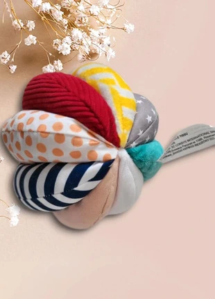 Balle sensorielle bébé - Neuve (sans étiquette), marke: Aubert, zustand: Neu, größe: Neugeborenes / 44, 4,00 €, 4,90 € inklusive Vinted-Käuferschutz