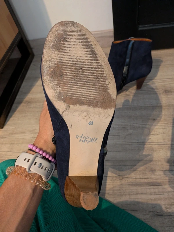 Bottines galeries Lafayette - photo numéro 3