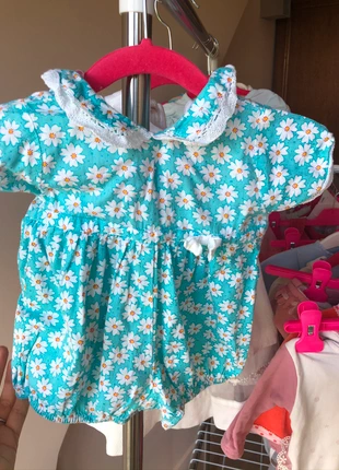 Baby dress , brand: NoName, condizioni: Ottime, taglia: 3-6 mesi / 62 cm, €3.00, €3.85 include la Protezione acquisti