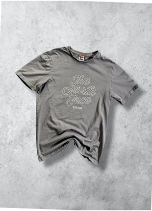 T-shirt The North Face gris homme taille S, marque: The North Face, état: Très bon état, taille: S, 9,50 €, 10,68 € Protection acheteurs incluse