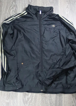 Jacket adidas coupe vent capuche amovible, marke: adidas, zustand: Sehr gut, größe: XL, 30,99 €, 33,24 € inklusive Vinted-Käuferschutz