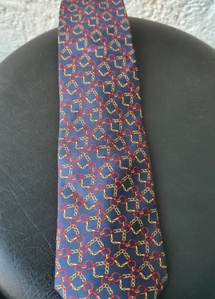 Chique Stropdas Donkerblauw met Rood/Goud Kettingprint, marca: Chateau Royale, estado: Muito bom, €20.00, €21.70 inclui Proteção do Comprador