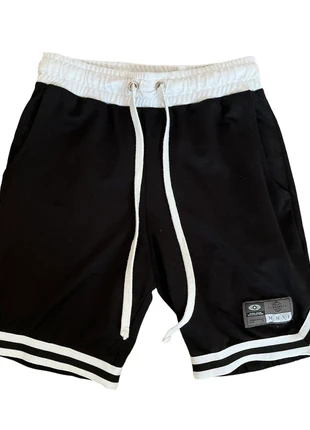 Short Style Basketball, marca: Noir, estado: Muito bom, tamanho: S, €15.00, €16.45 inclui Proteção do Comprador