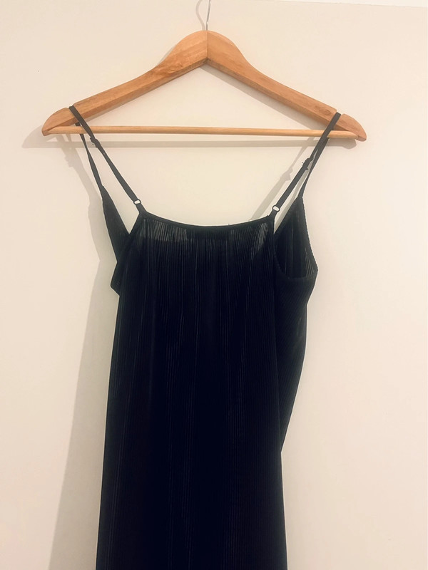 Robe noire Bershka 4