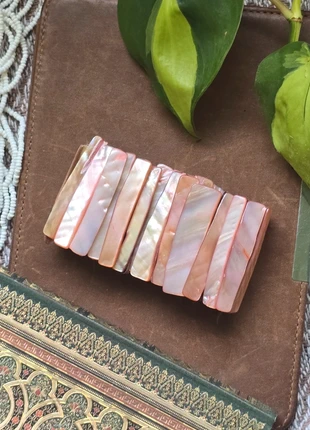 Armband Perlmutt, merk: Handmade, staat: Nieuw zonder prijskaartje, € 4,00, € 4,90 inclusief Kopersbescherming