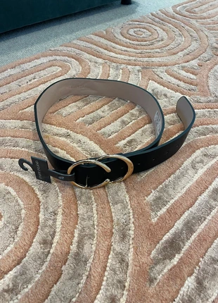 River Island Gold buckle belt, Size S, brand: River Island, condition: New with tags, size: Adjustable, £3.00, £3.85 includes Buyer Protection