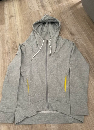 Gilet Adidas, marque: adidas, état: Très bon état, taille: M / 38 / 10, 7,00 €, 8,05 € Protection acheteurs incluse