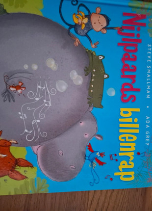 Kinderboeken en dora spel, état: Bon état, taille: 24-36 mois / 92 cm, 17,50 €, 19,08 € Protection acheteurs incluse